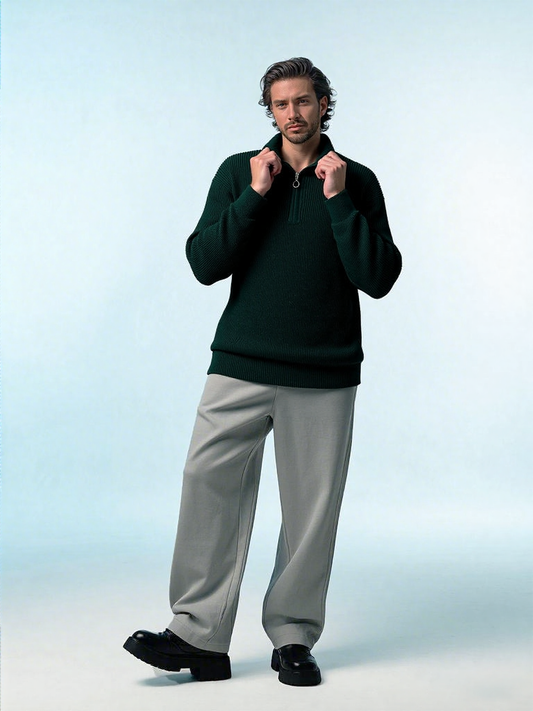 V Yaka Fermuarlı Triko – Casual Fit